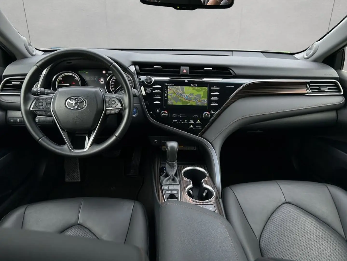 Camry 2.5 Hybrid Executive