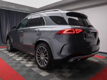Mercedes GLE 350de AMG Panoramic Ambientale Multibeam