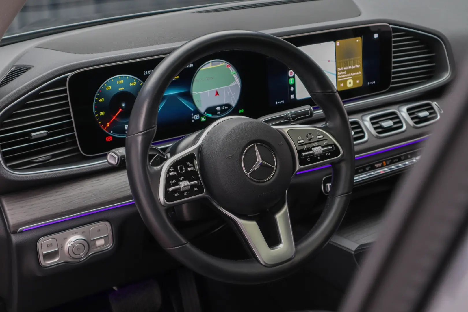 Mercedes GLE 350de AMG Panoramic Ambientale Multibeam