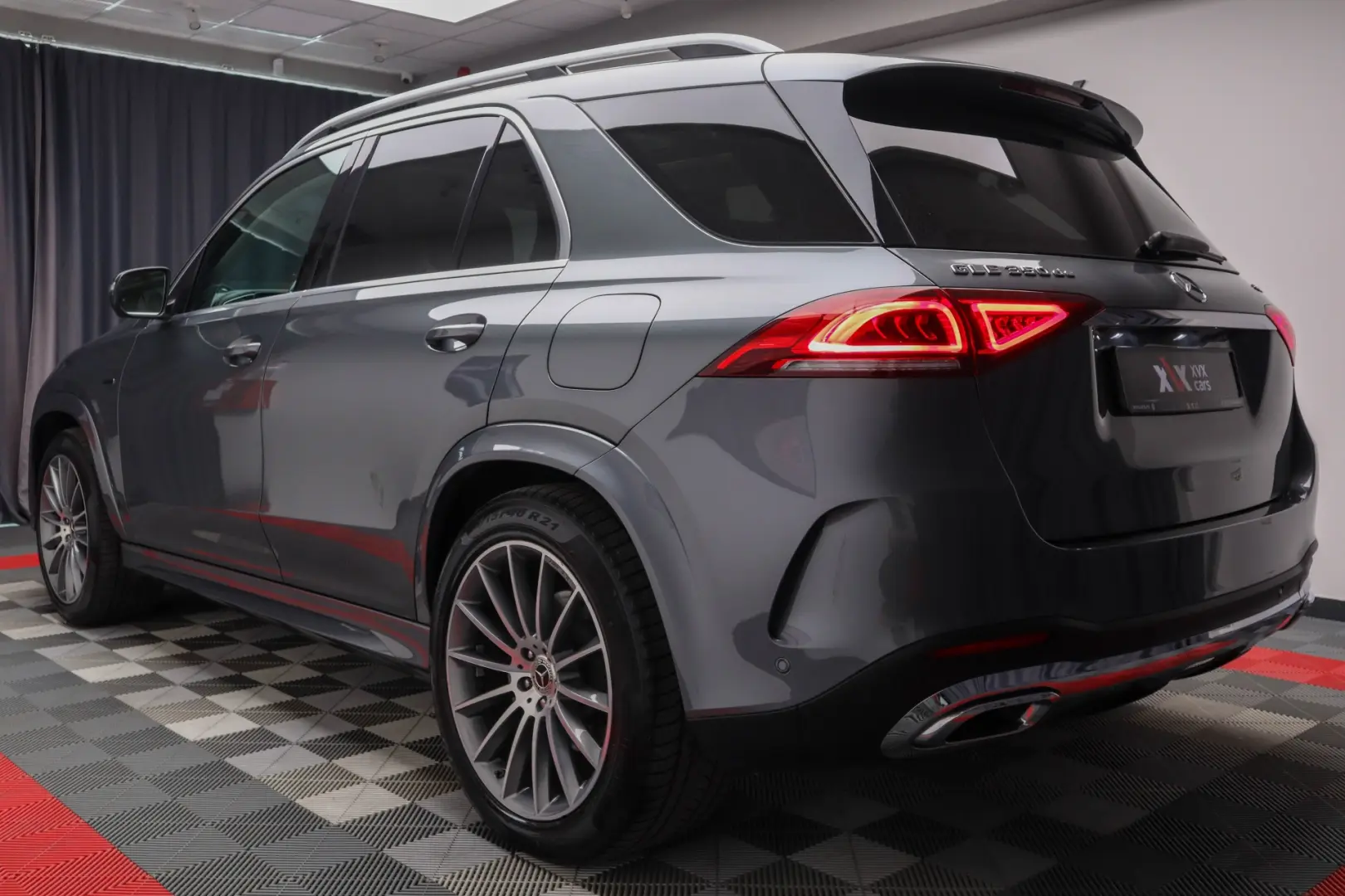 Mercedes GLE 350de AMG Panoramic Ambientale Multibeam