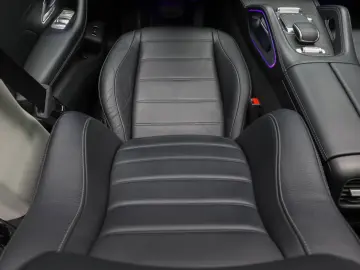 Mercedes GLE 350de AMG Panoramic Ambientale Multibeam