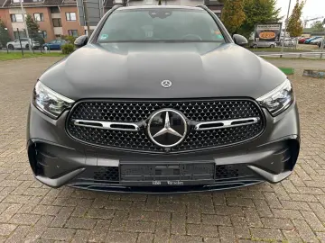 GLC 300 de 4Matic (NP 105000) AMG Panorma etcc
