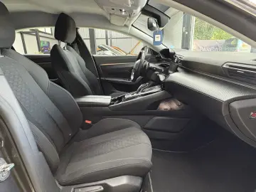 Peugeot 508 PureTech 180 EAT8 Allure