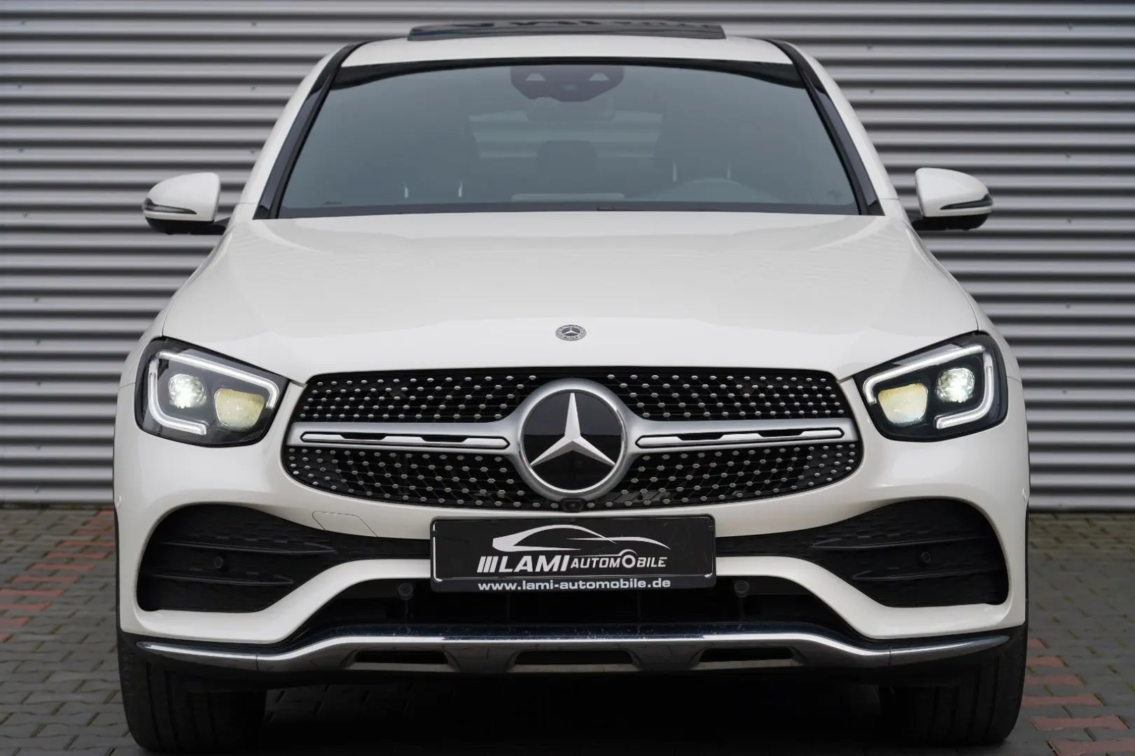 GLC300 Coupe 4M 2x AMG SHD MEMORY WIDE 360 KEYLE