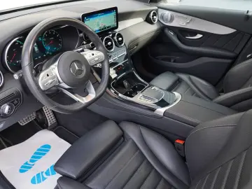 GLC300 Coupe 4M 2x AMG SHD MEMORY WIDE 360 KEYLE