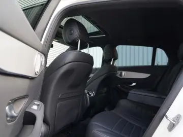 GLC300 Coupe 4M 2x AMG SHD MEMORY WIDE 360 KEYLE