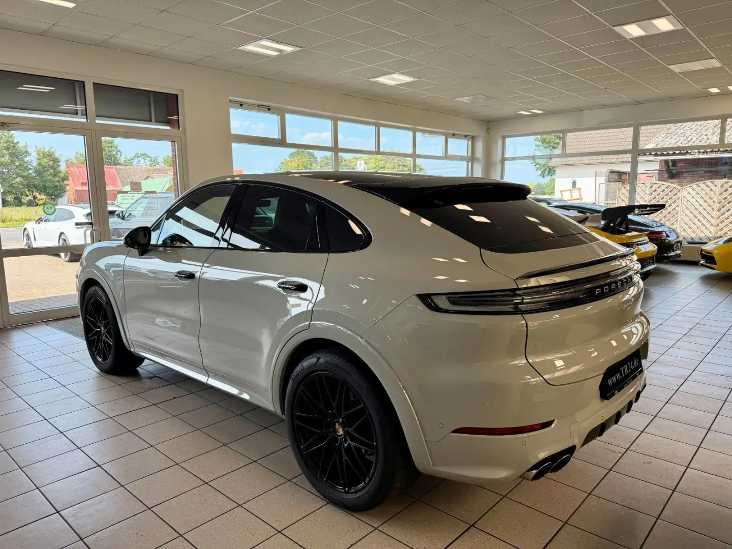 Cayenne Coupe SportDesign Burmester HeadUp ACC