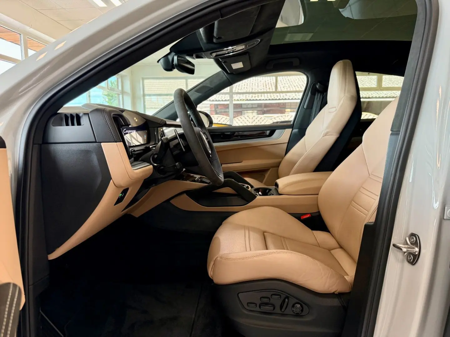 Cayenne Coupe SportDesign Burmester HeadUp ACC