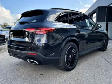 Mercedes-Benz GLC 300 4M AMG Night Distr AHK Burm3D
