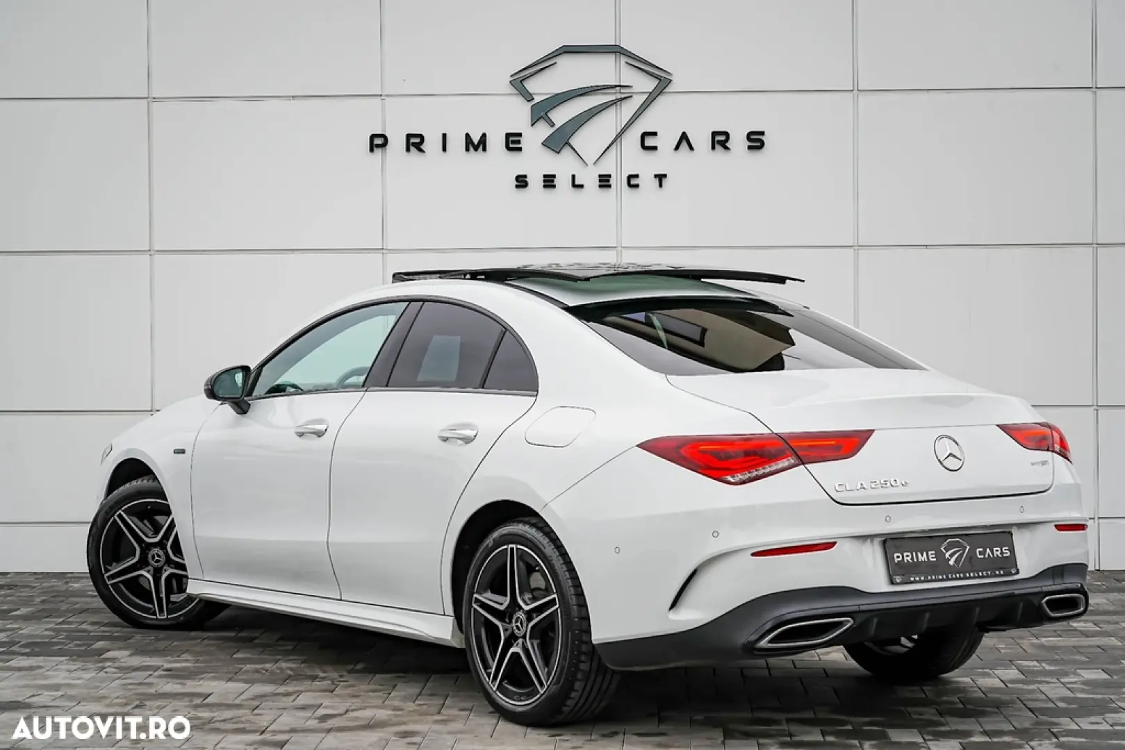 Mercedes-Benz CLA 250 e 8G-DCT AMG Line