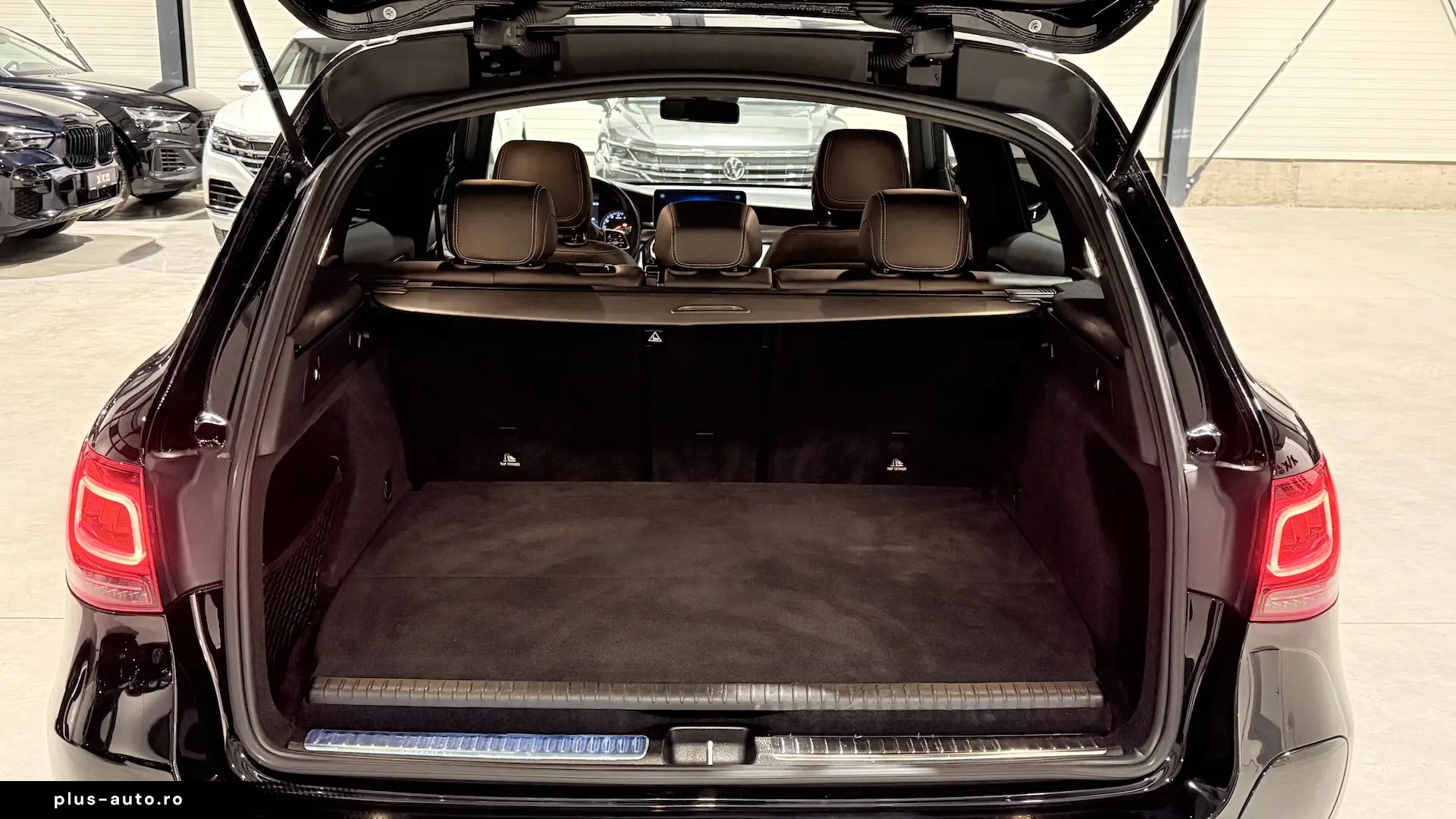 MGLC 300e 4Matic LED Scaune electrice Portbagaj electric