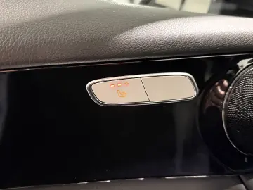 MGLC 300e 4Matic LED Scaune electrice Portbagaj electric