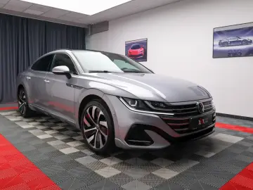 Arteon R Line eHybrid Cam360 Trapa ACC IQ Light Masaj