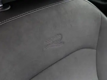 Arteon R Line eHybrid Cam360 Trapa ACC IQ Light Masaj