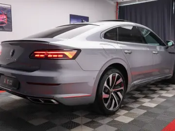 Arteon R Line eHybrid Cam360 Trapa ACC IQ Light Masaj