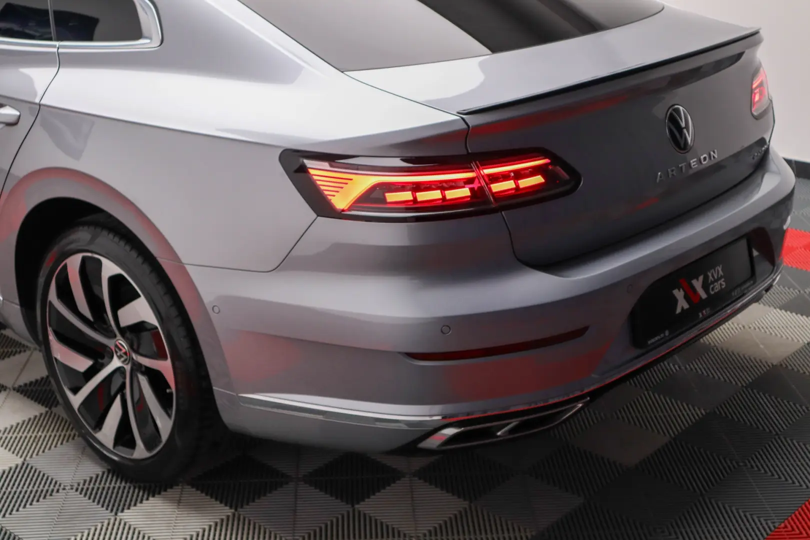 Arteon R Line eHybrid Cam360 Trapa ACC IQ Light Masaj