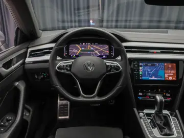 Arteon R Line eHybrid Cam360 Trapa ACC IQ Light Masaj