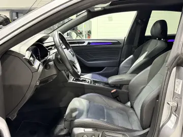 Arteon R Line eHybrid Cam360 Trapa ACC IQ Light Masaj