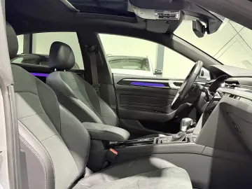 Arteon R Line eHybrid Cam360 Trapa ACC IQ Light Masaj