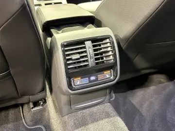 Arteon R Line eHybrid Cam360 Trapa ACC IQ Light Masaj