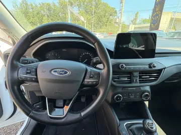 Ford Focus 1.0 EcoBoost Connected