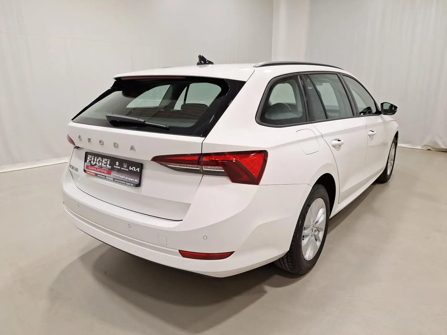 Octavia Combi 2.0 TDI DSG LED ALU Klimaauto. Tem