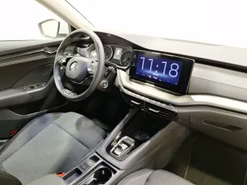 Octavia Combi 2.0 TDI DSG LED ALU Klimaauto. Tem