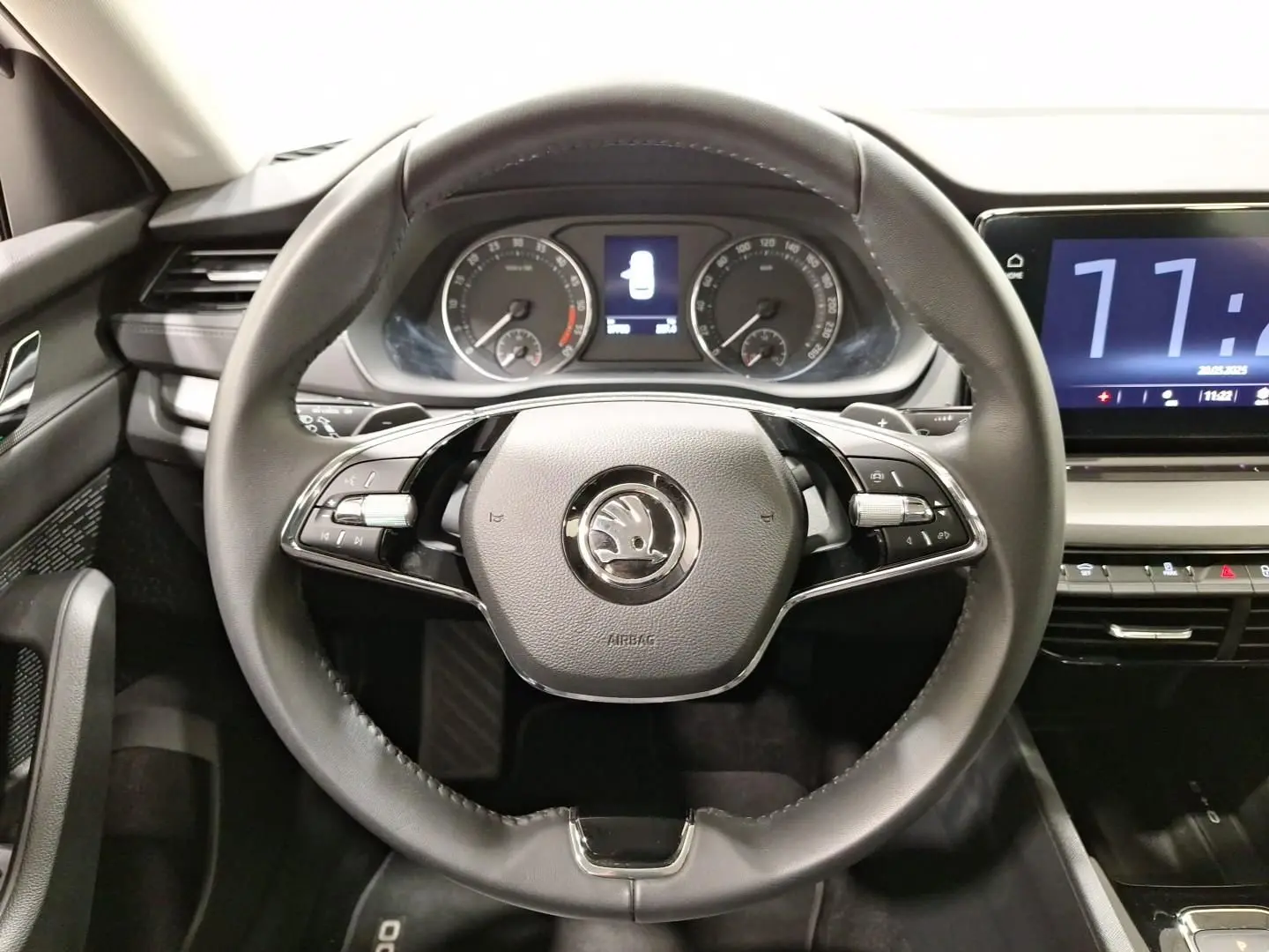 Octavia Combi 2.0 TDI DSG LED ALU Klimaauto. Tem