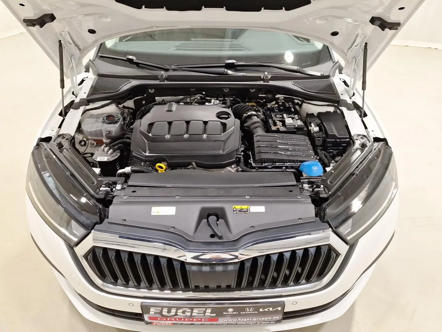 Octavia Combi 2.0 TDI DSG LED ALU Klimaauto. Tem