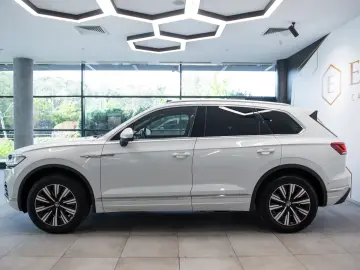 Volkswagen Touareg 3.0 V6 TDI 4MOTION Elegance