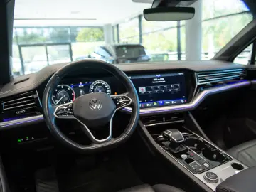 Volkswagen Touareg 3.0 V6 TDI 4MOTION Elegance
