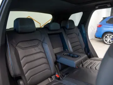 Volkswagen Touareg 3.0 V6 TDI 4MOTION Elegance