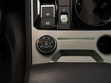 Volkswagen Touareg 3.0 V6 TDI 4MOTION Elegance