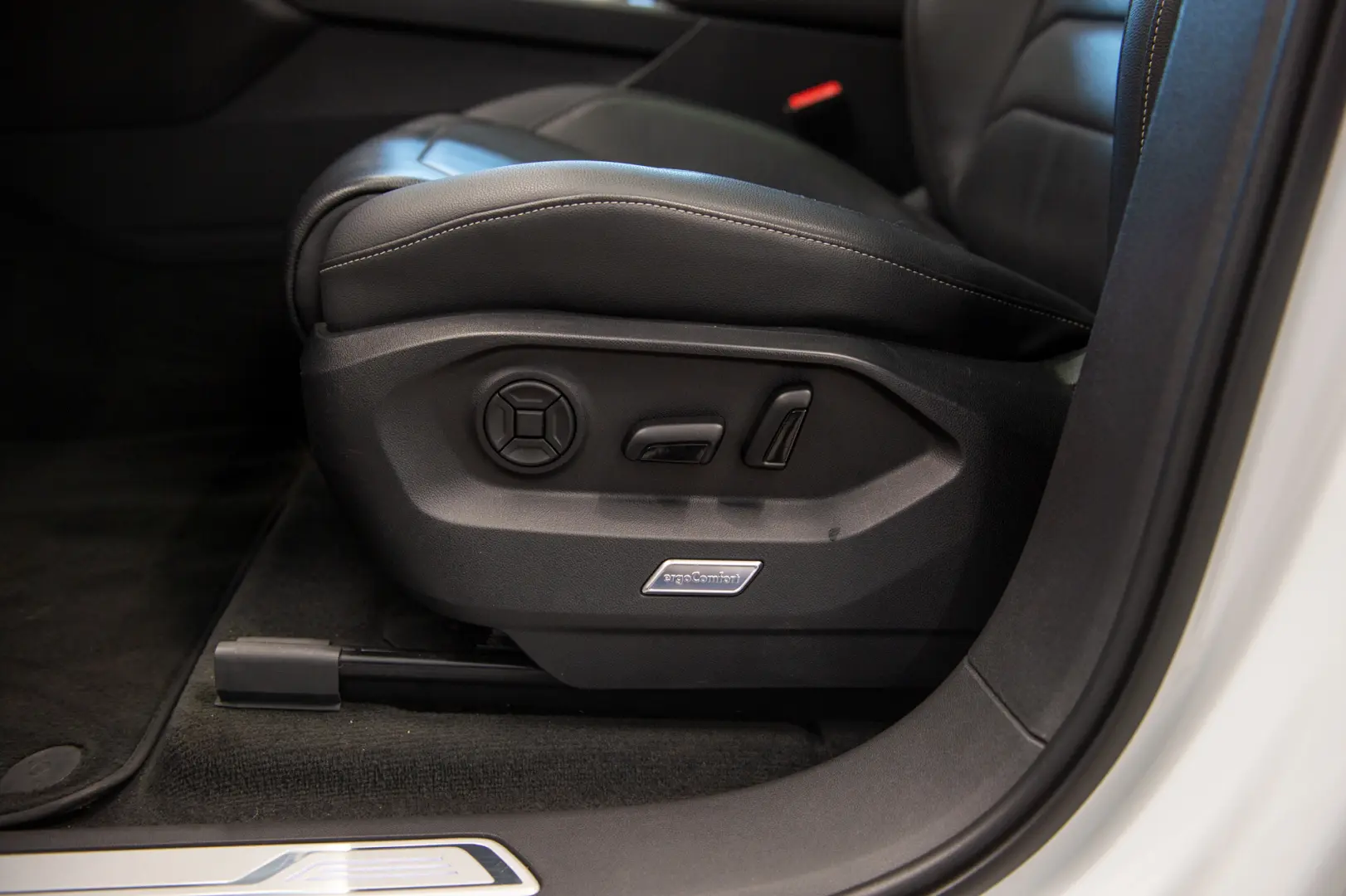 Volkswagen Touareg 3.0 V6 TDI 4MOTION Elegance