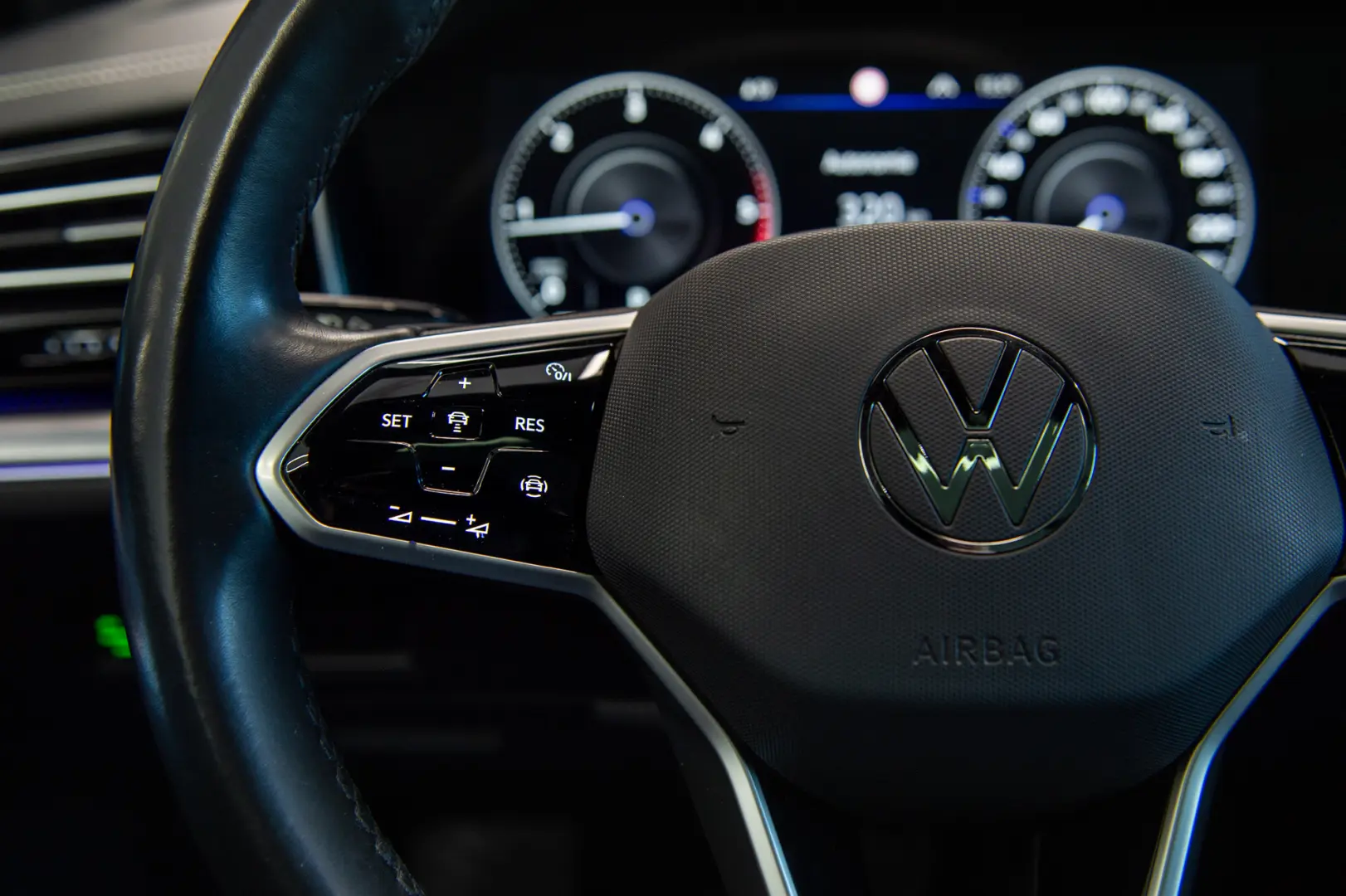 Volkswagen Touareg 3.0 V6 TDI 4MOTION Elegance