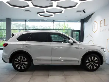 Volkswagen Touareg 3.0 V6 TDI 4MOTION Elegance