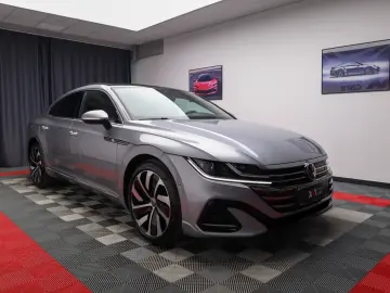 Arteon eHybrid R Line DSG IQ Light Masaj Ambientale ACC