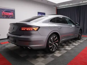 Arteon eHybrid R Line DSG IQ Light Masaj Ambientale ACC