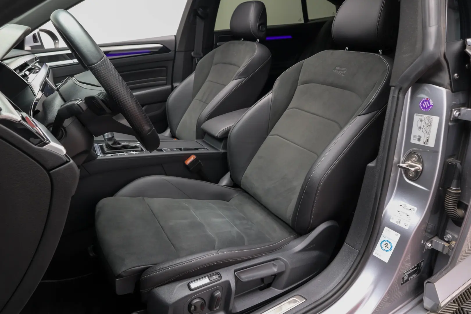 Arteon eHybrid R Line DSG IQ Light Masaj Ambientale ACC