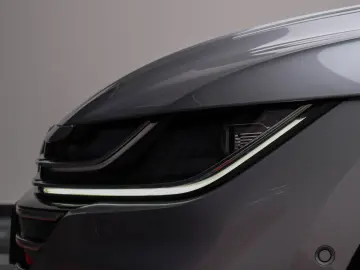 Arteon eHybrid R Line DSG IQ Light Masaj Ambientale ACC