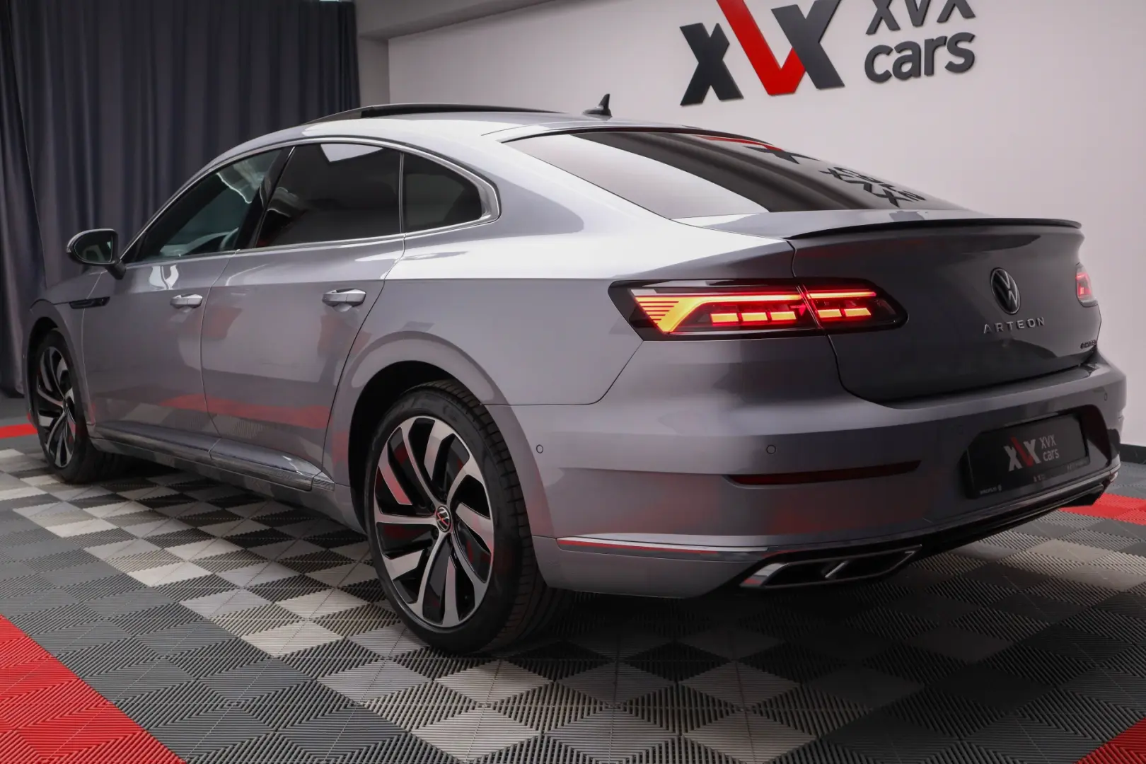Arteon eHybrid R Line DSG IQ Light Masaj Ambientale ACC