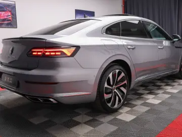 Arteon eHybrid R Line DSG IQ Light Masaj Ambientale ACC