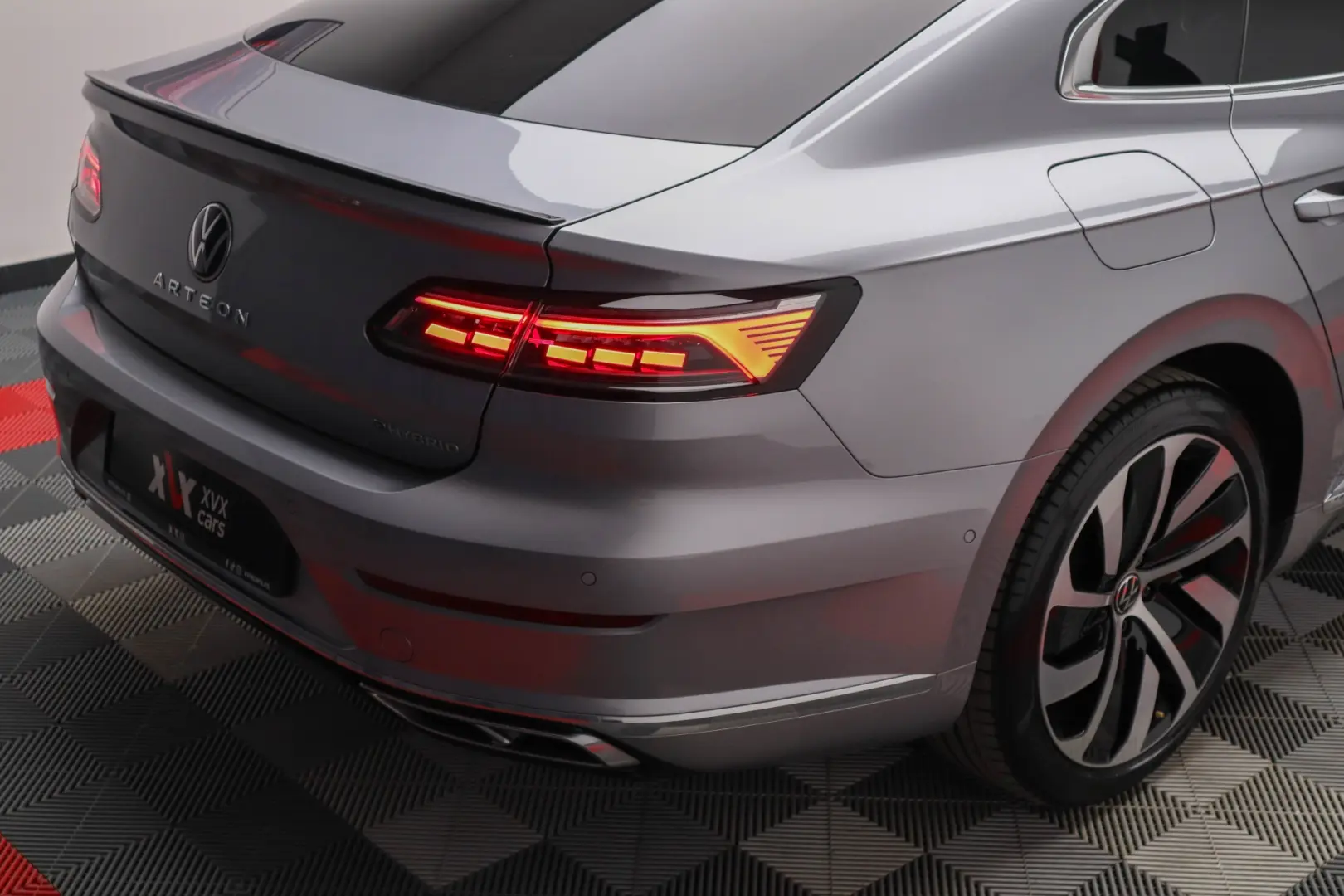 Arteon eHybrid R Line DSG IQ Light Masaj Ambientale ACC