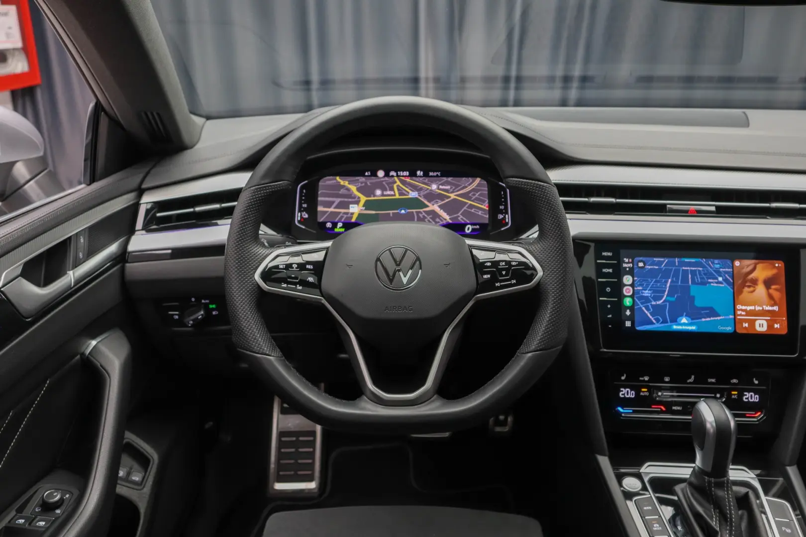 Arteon eHybrid R Line DSG IQ Light Masaj Ambientale ACC