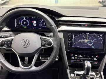 Arteon eHybrid R Line DSG IQ Light Masaj Ambientale ACC