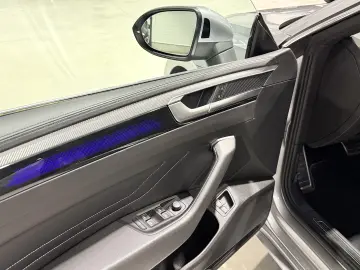 Arteon eHybrid R Line DSG IQ Light Masaj Ambientale ACC