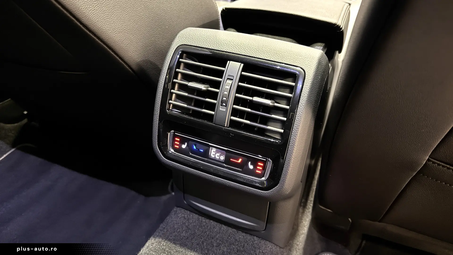 Arteon eHybrid R Line DSG IQ Light Masaj Ambientale ACC