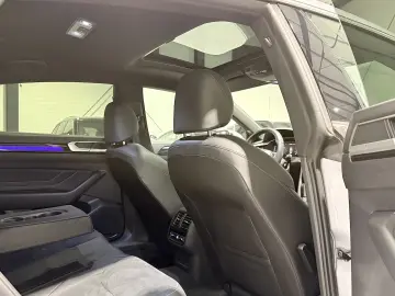 Arteon eHybrid R Line DSG IQ Light Masaj Ambientale ACC