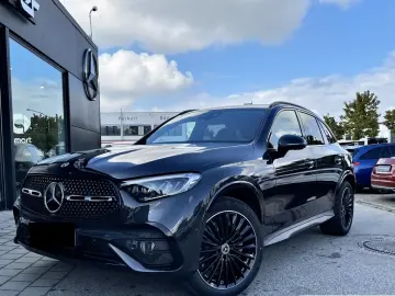 Mercedes-Benz GLC 300 4M AMG Night Distr AHK Burm3D