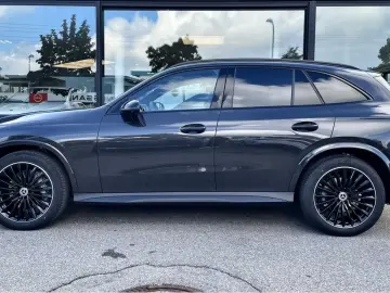 Mercedes-Benz GLC 300 4M AMG Night Distr AHK Burm3D